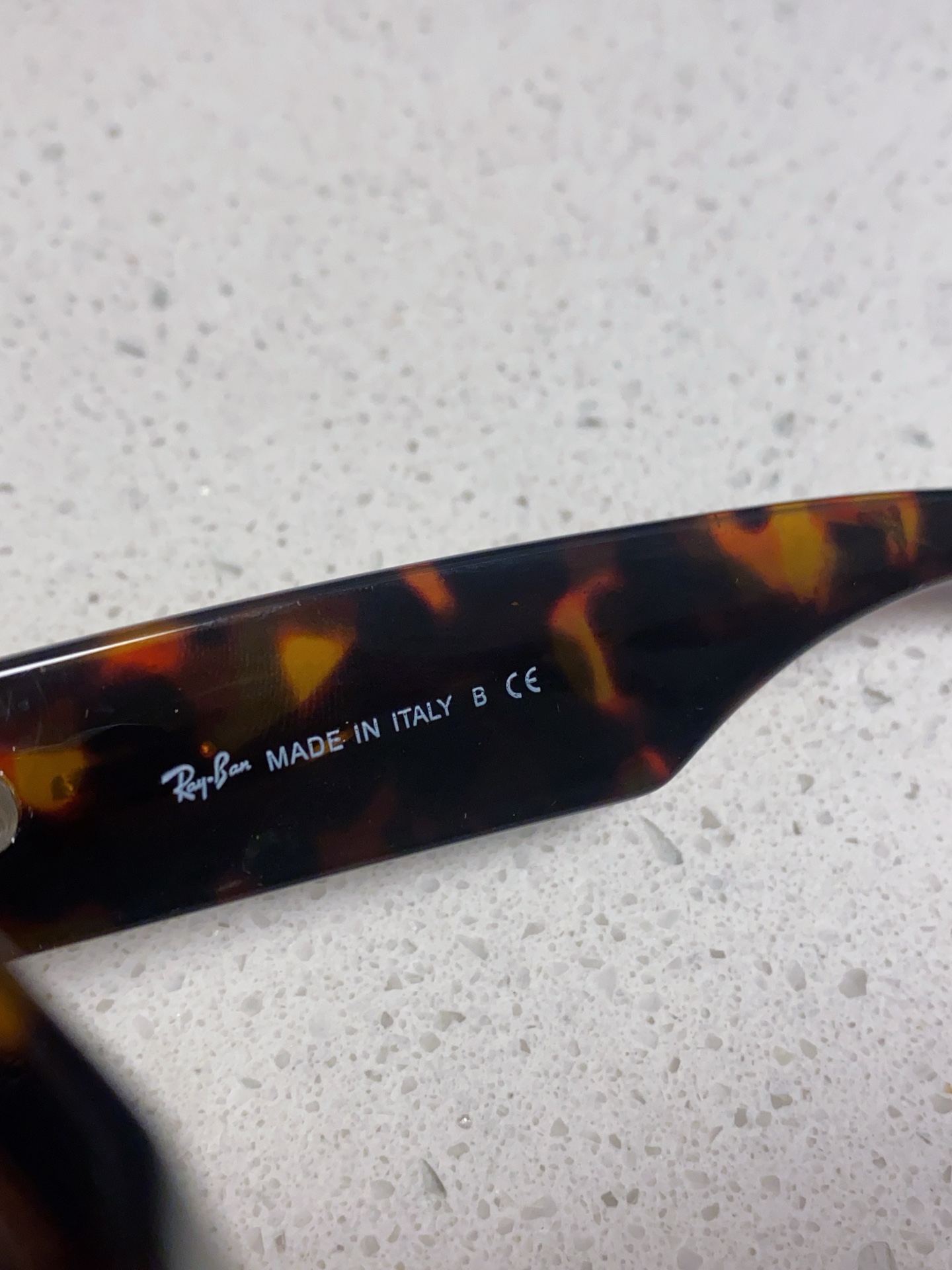  RayBan雷朋墨镜徒步旅行者 方形眼镜粗框男女防晒太阳镜 RB0840