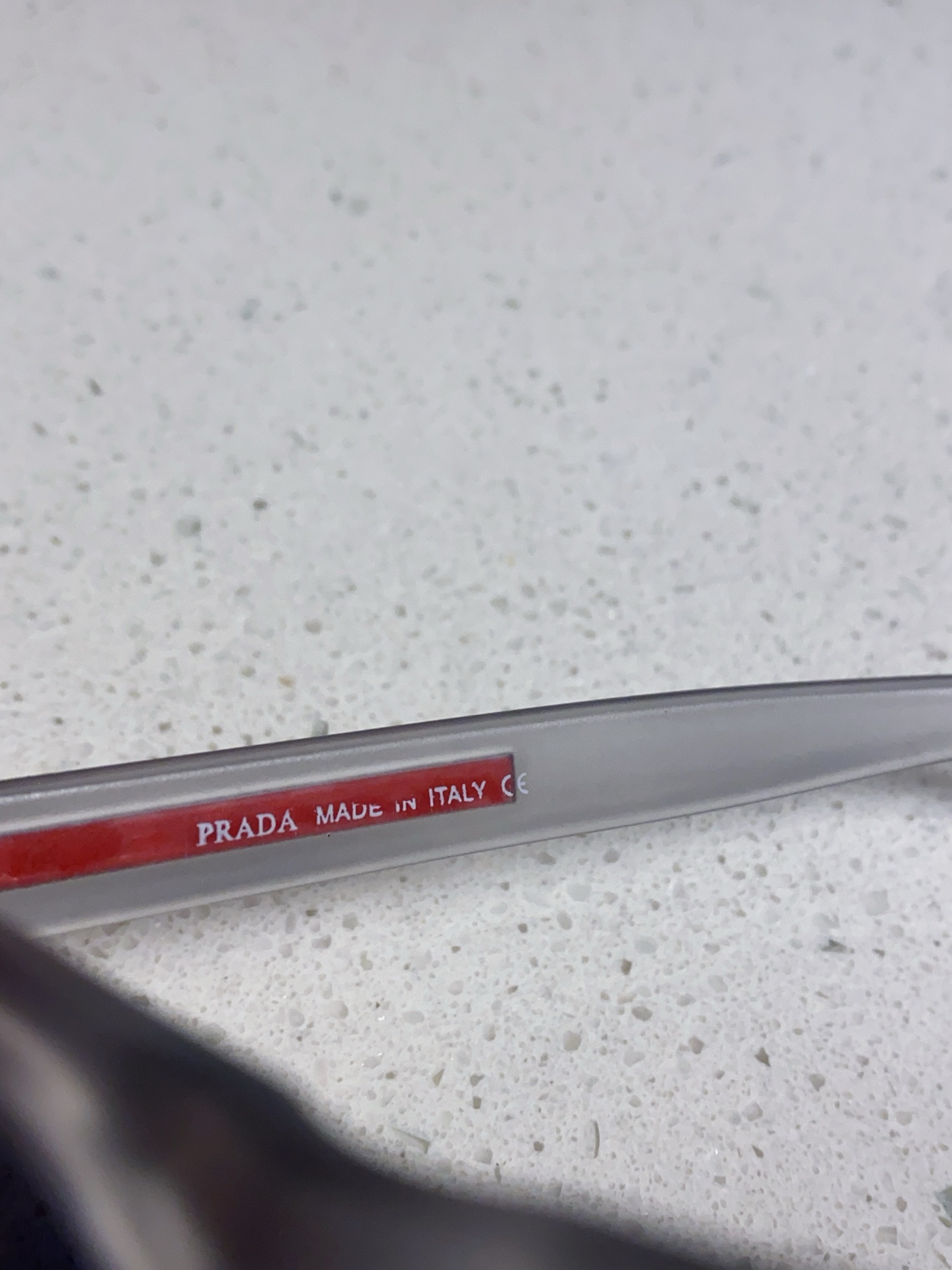 Prada普拉达 2025款欧美高端男方框简约休闲太阳眼欧洲站博主开车超轻运动墨镜