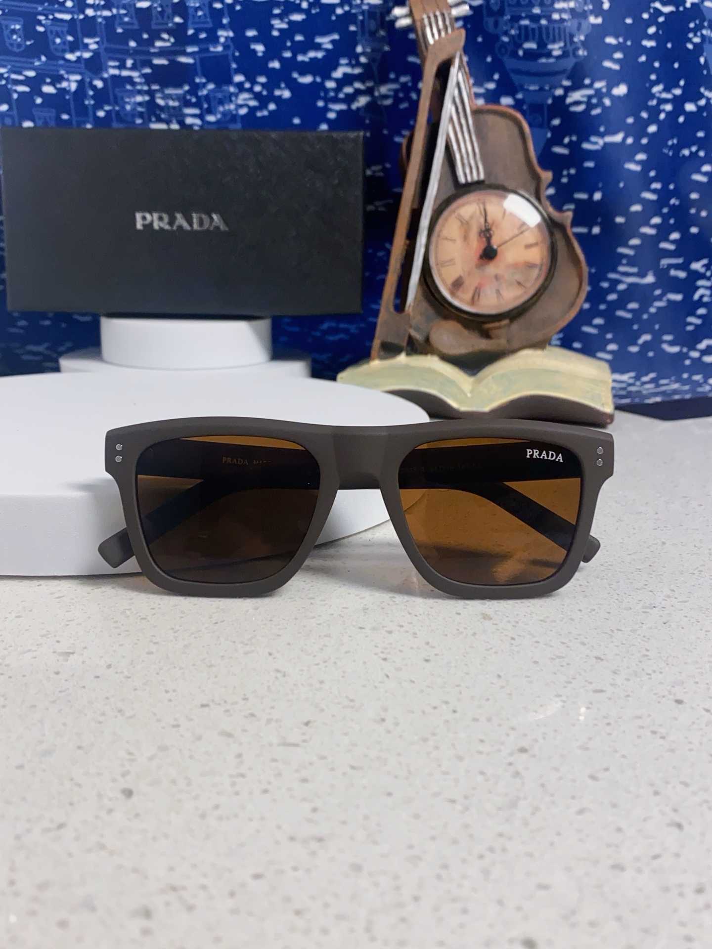 Prada普拉达 2025款欧美高端男方框简约休闲太阳眼欧洲站博主开车超轻运动墨镜