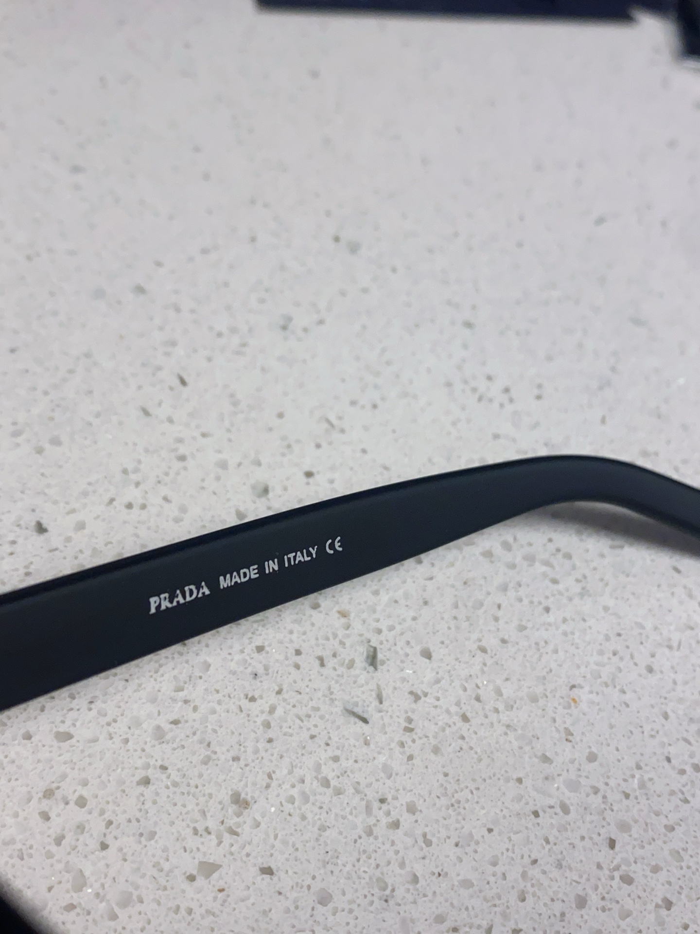 Prada普拉达 2025款欧美高端男方框简约休闲太阳眼欧洲站博主开车超轻运动墨镜