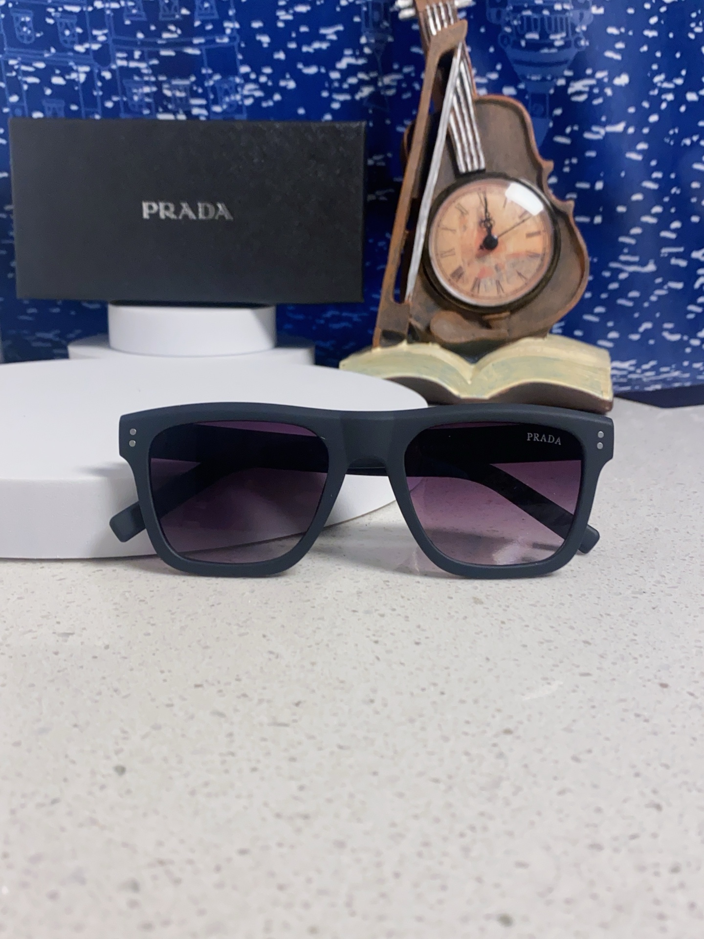 Prada普拉达 2025款欧美高端男方框简约休闲太阳眼欧洲站博主开车超轻运动墨镜