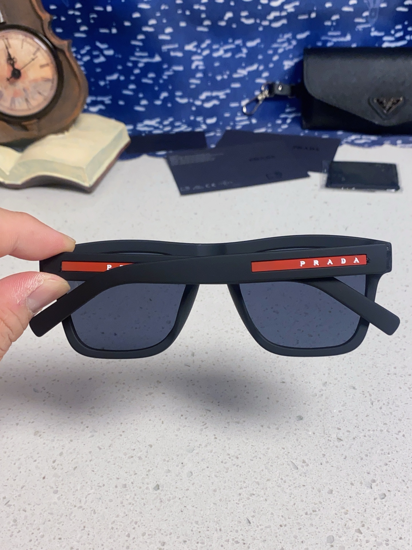 Prada普拉达 2025款欧美高端男方框简约休闲太阳眼欧洲站博主开车超轻运动墨镜