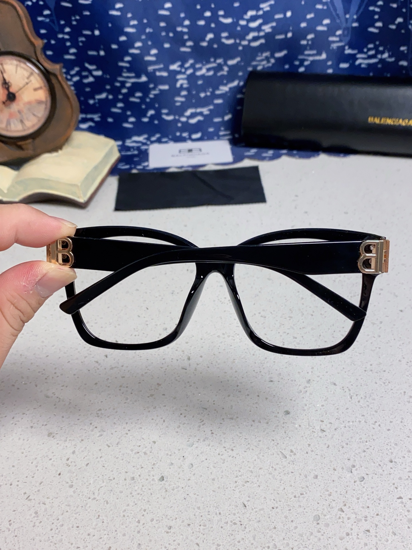  BALENCIAGA巴黎世家 2025新款虞书欣同款蝶形双B墨镜女高级感光学眼镜 BB0102SA 