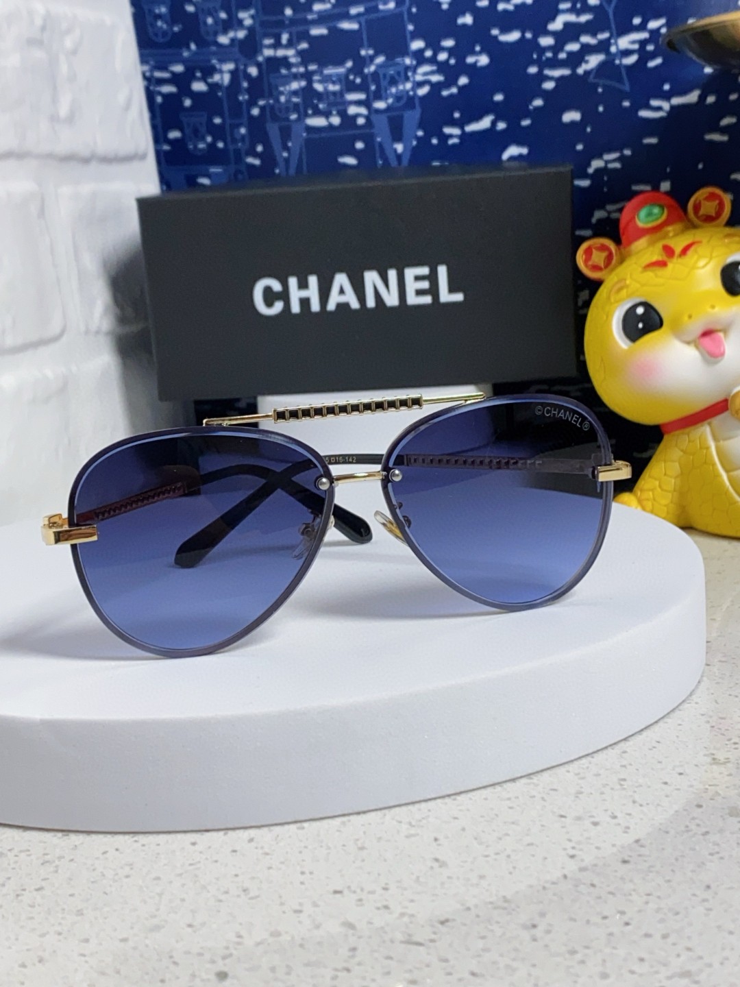  Chanel香奈儿 2025新款潮牌太阳眼镜男女款太阳镜墨镜高品质金属框架 女士墨镜