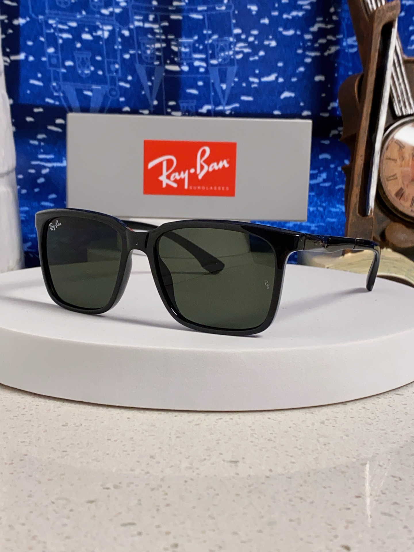 RayBan雷朋 2025新款大框男女太阳眼镜方框防紫外线大脸韩版网红墨镜 男女通用款 简约时尚 RB4