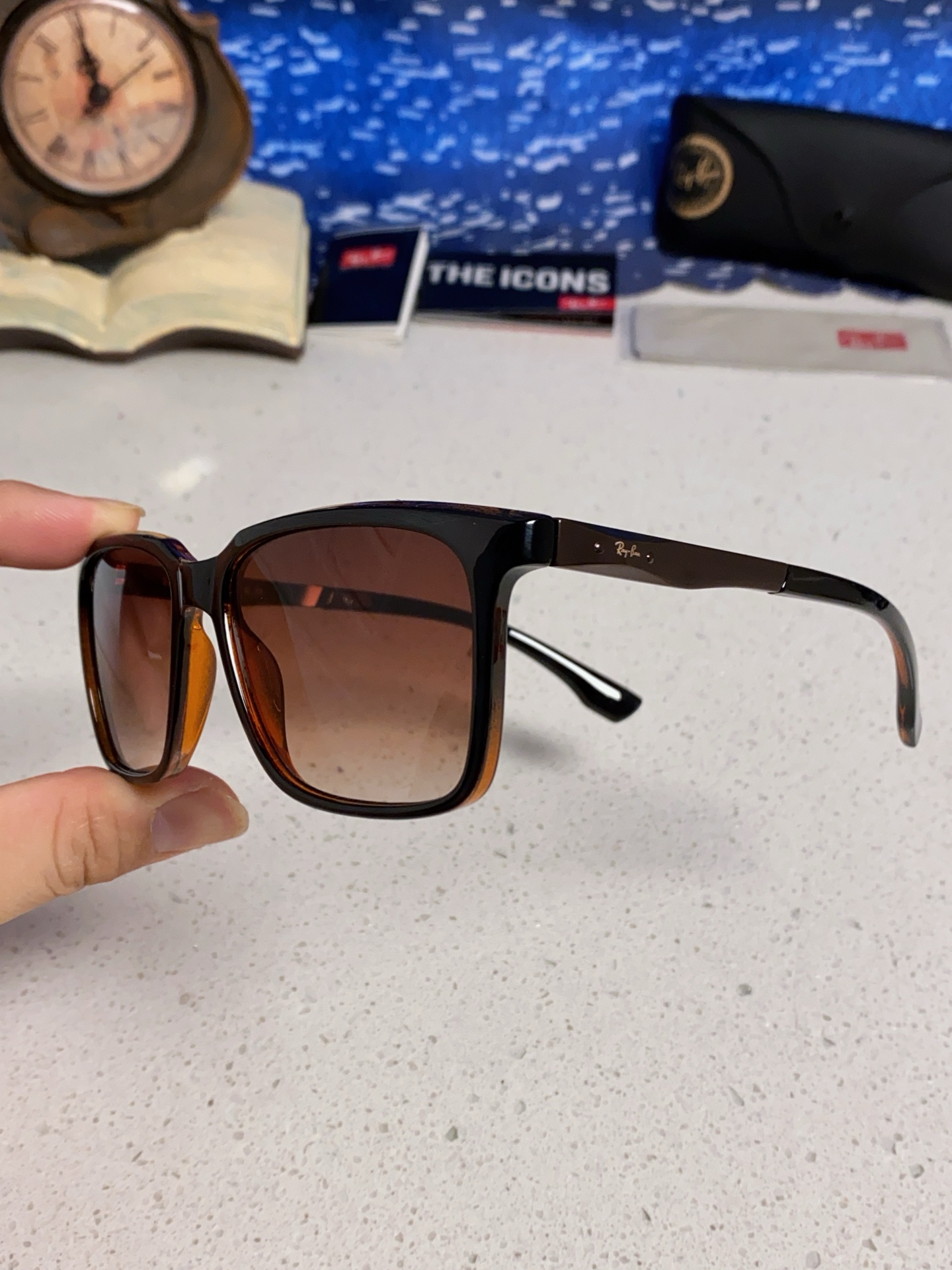 RayBan雷朋 2025新款大框男女太阳眼镜方框防紫外线大脸韩版网红墨镜 男女通用款 简约时尚 RB4