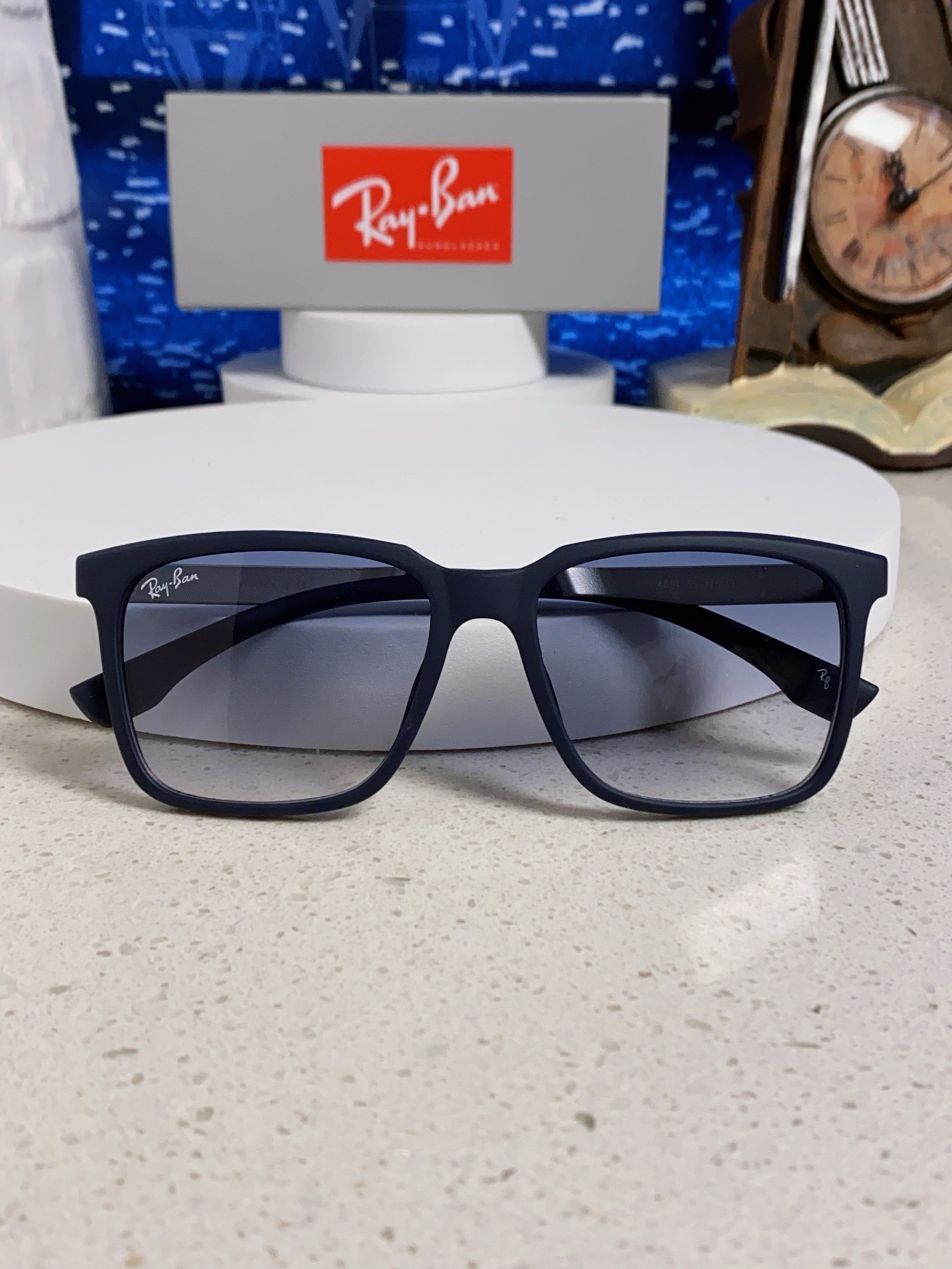 RayBan雷朋 2025新款大框男女太阳眼镜方框防紫外线大脸韩版网红墨镜 男女通用款 简约时尚 RB4