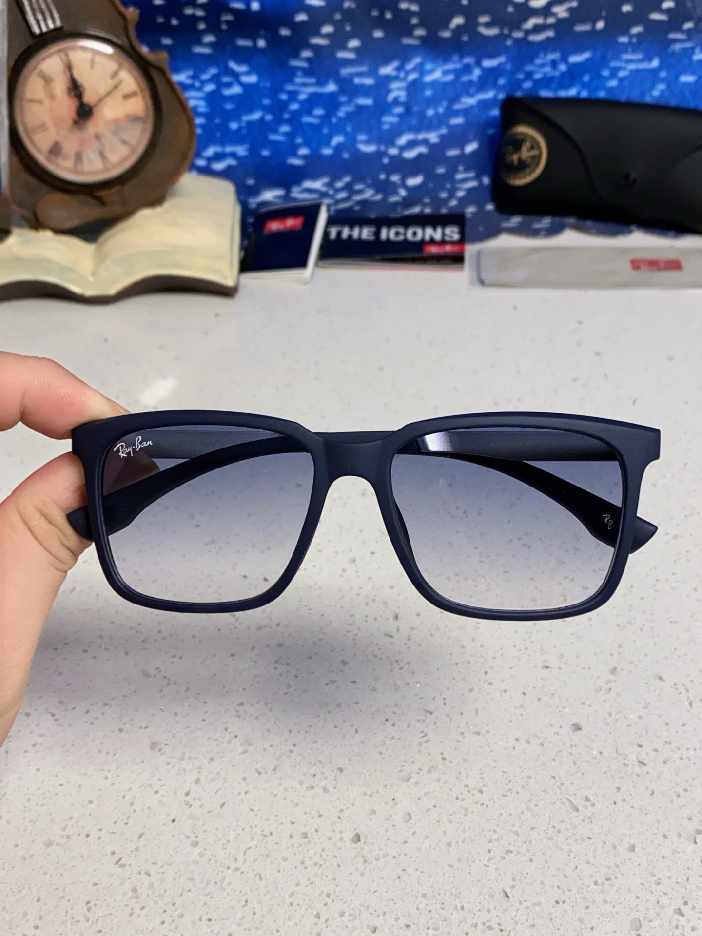 RayBan雷朋 2025新款大框男女太阳眼镜方框防紫外线大脸韩版网红墨镜 男女通用款 简约时尚 RB4