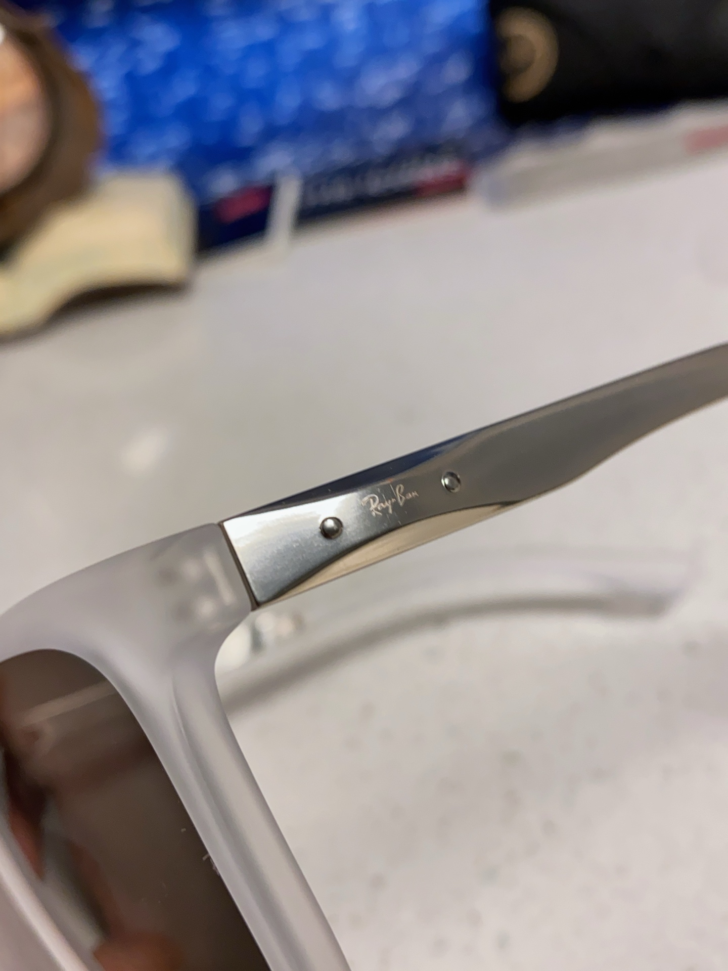 RayBan雷朋 2025新款大框男女太阳眼镜方框防紫外线大脸韩版网红墨镜 男女通用款 简约时尚 RB4