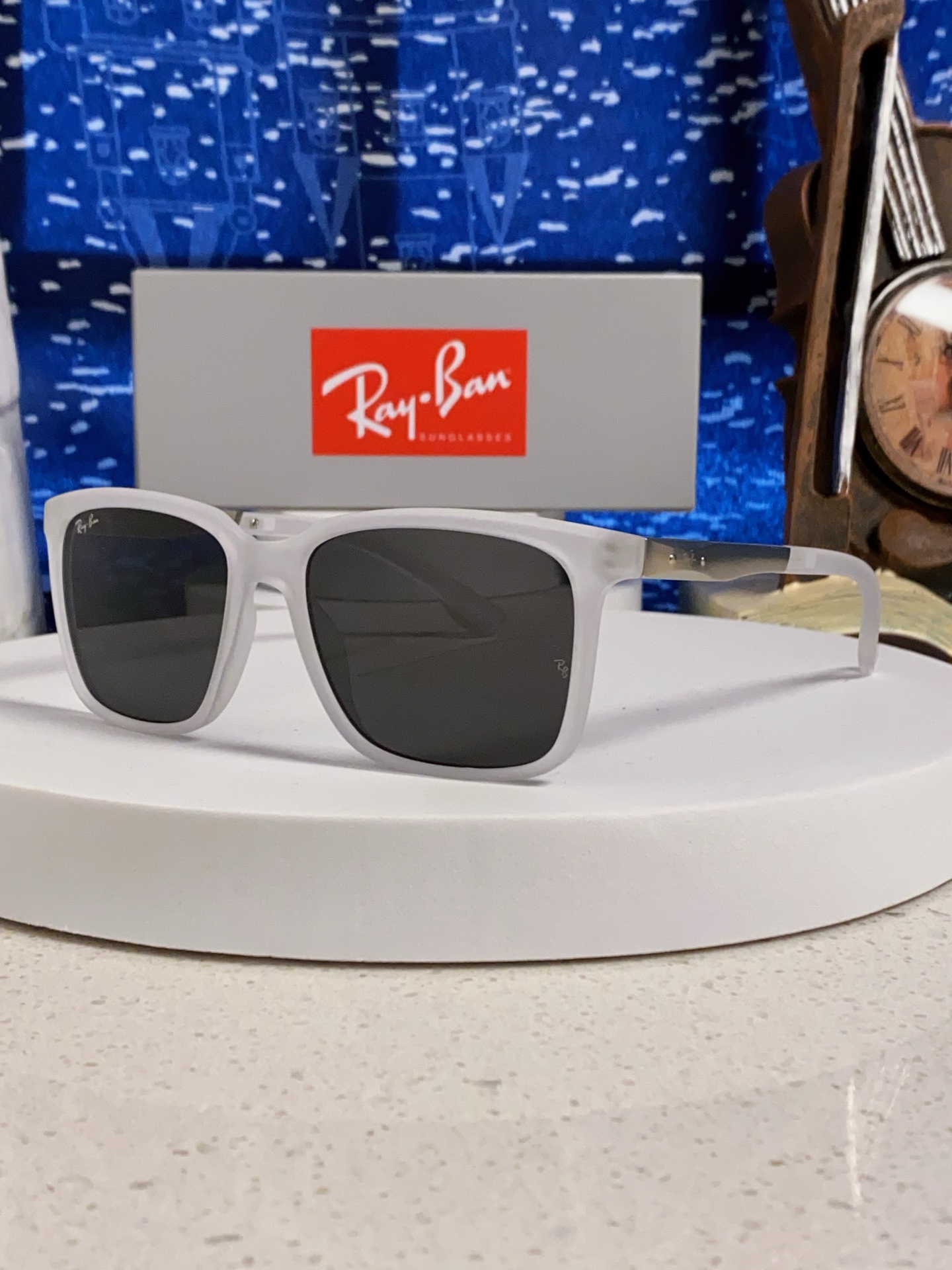 RayBan雷朋 2025新款大框男女太阳眼镜方框防紫外线大脸韩版网红墨镜 男女通用款 简约时尚 RB4