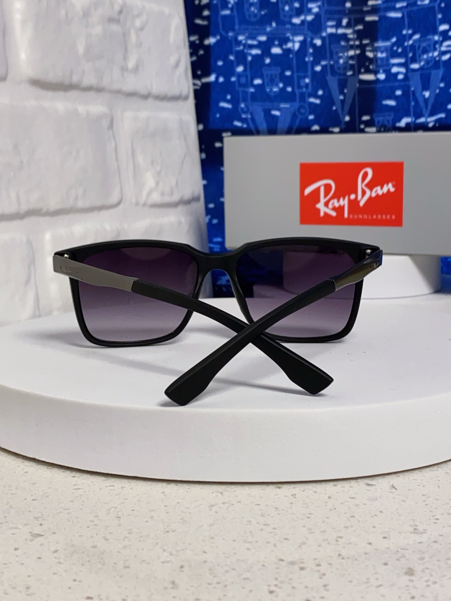 RayBan雷朋 2025新款大框男女太阳眼镜方框防紫外线大脸韩版网红墨镜 男女通用款 简约时尚 RB4