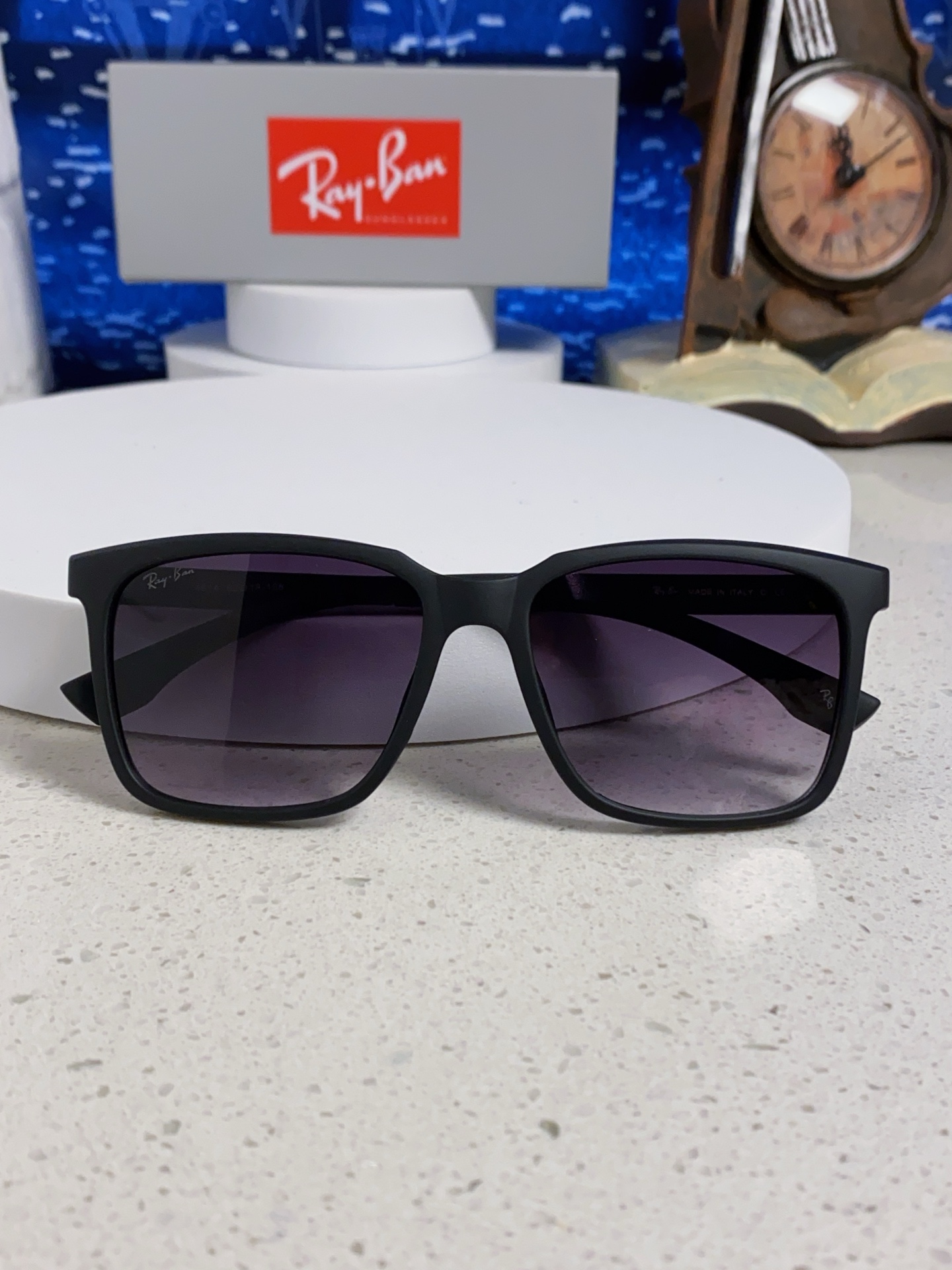 RayBan雷朋 2025新款大框男女太阳眼镜方框防紫外线大脸韩版网红墨镜 男女通用款 简约时尚 RB4