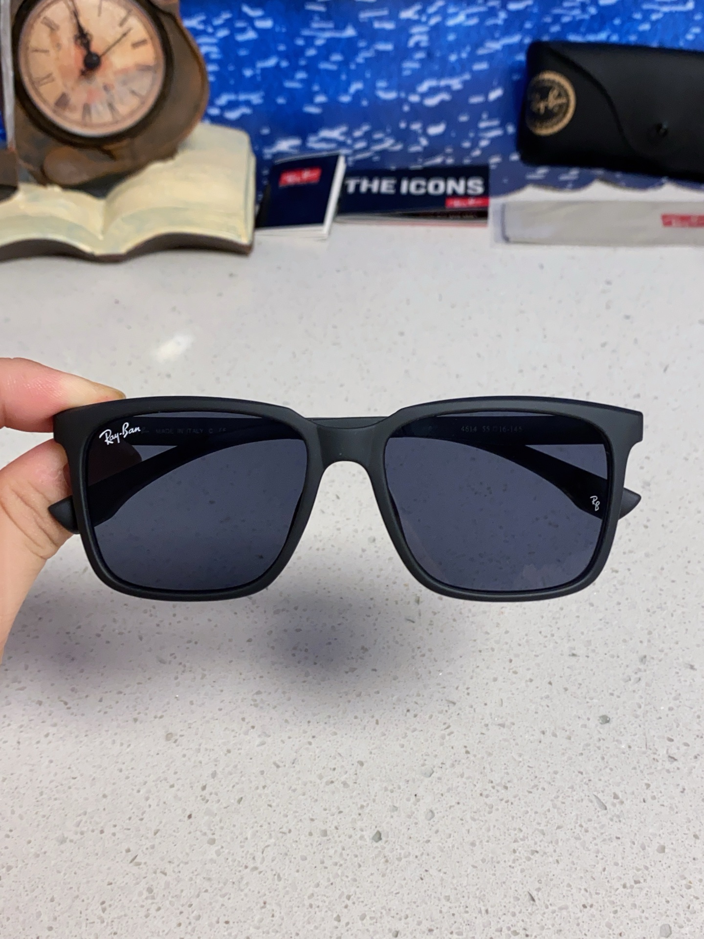 RayBan雷朋 2025新款大框男女太阳眼镜方框防紫外线大脸韩版网红墨镜 男女通用款 简约时尚 RB4