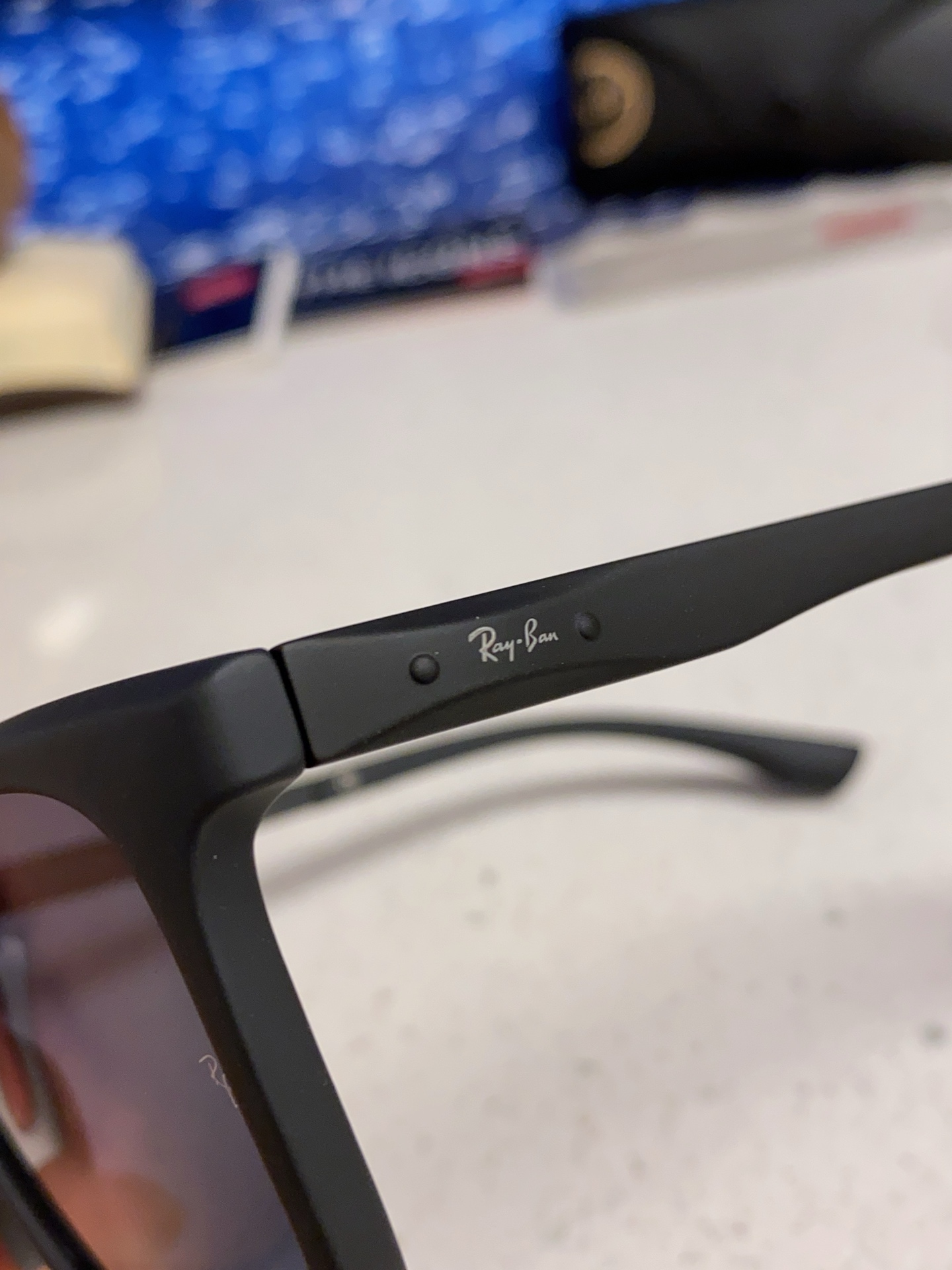 RayBan雷朋 2025新款大框男女太阳眼镜方框防紫外线大脸韩版网红墨镜 男女通用款 简约时尚 RB4