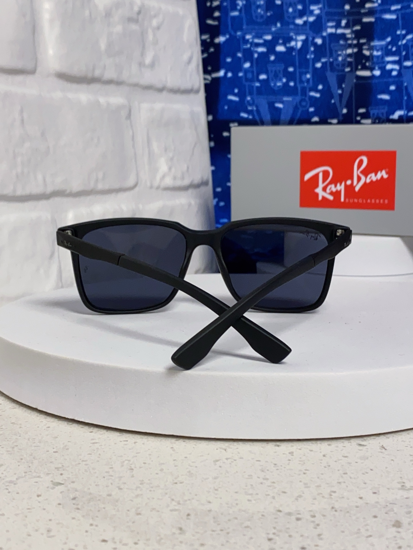 RayBan雷朋 2025新款大框男女太阳眼镜方框防紫外线大脸韩版网红墨镜 男女通用款 简约时尚 RB4