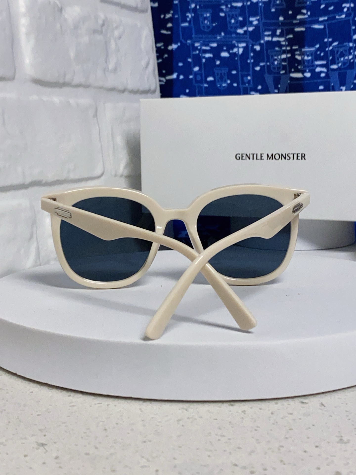 Gentle Moster(GM) 新款墨镜女高级感太阳镜男防紫外线开车眼镜 型号：JACKIE