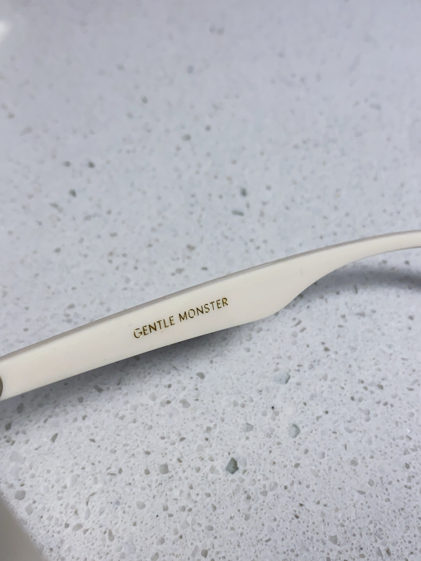 Gentle Moster(GM) 新款墨镜女高级感太阳镜男防紫外线开车眼镜 型号：JACKIE