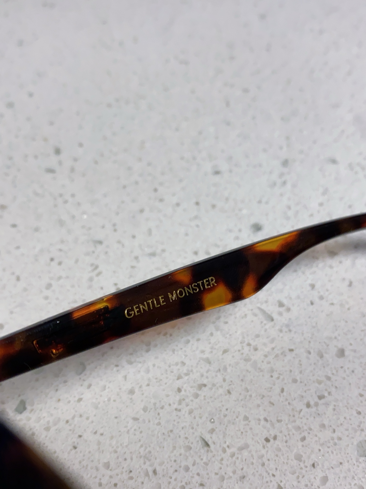 Gentle Moster(GM) 新款墨镜女高级感太阳镜男防紫外线开车眼镜 型号：JACKIE