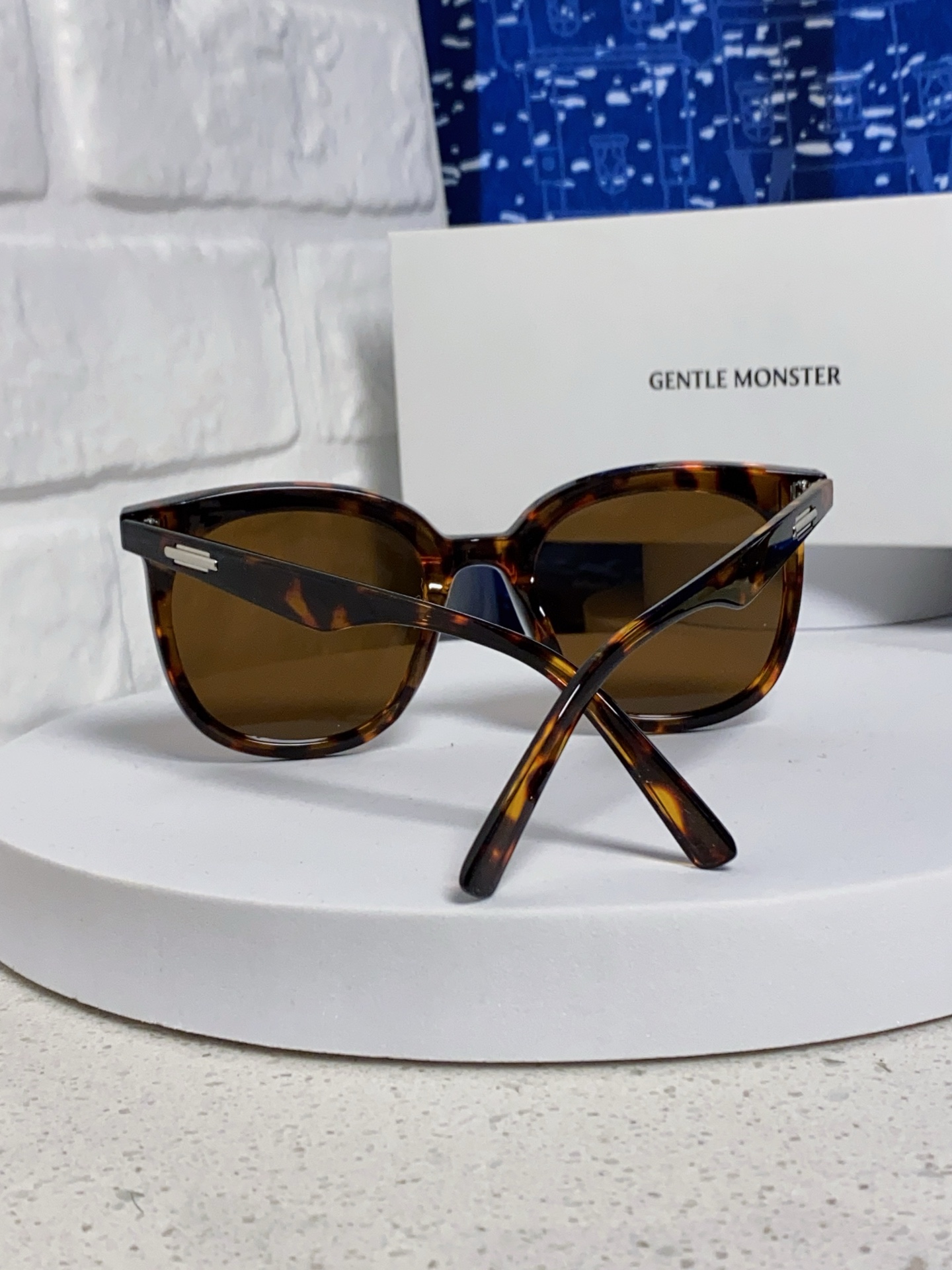 Gentle Moster(GM) 新款墨镜女高级感太阳镜男防紫外线开车眼镜 型号：JACKIE