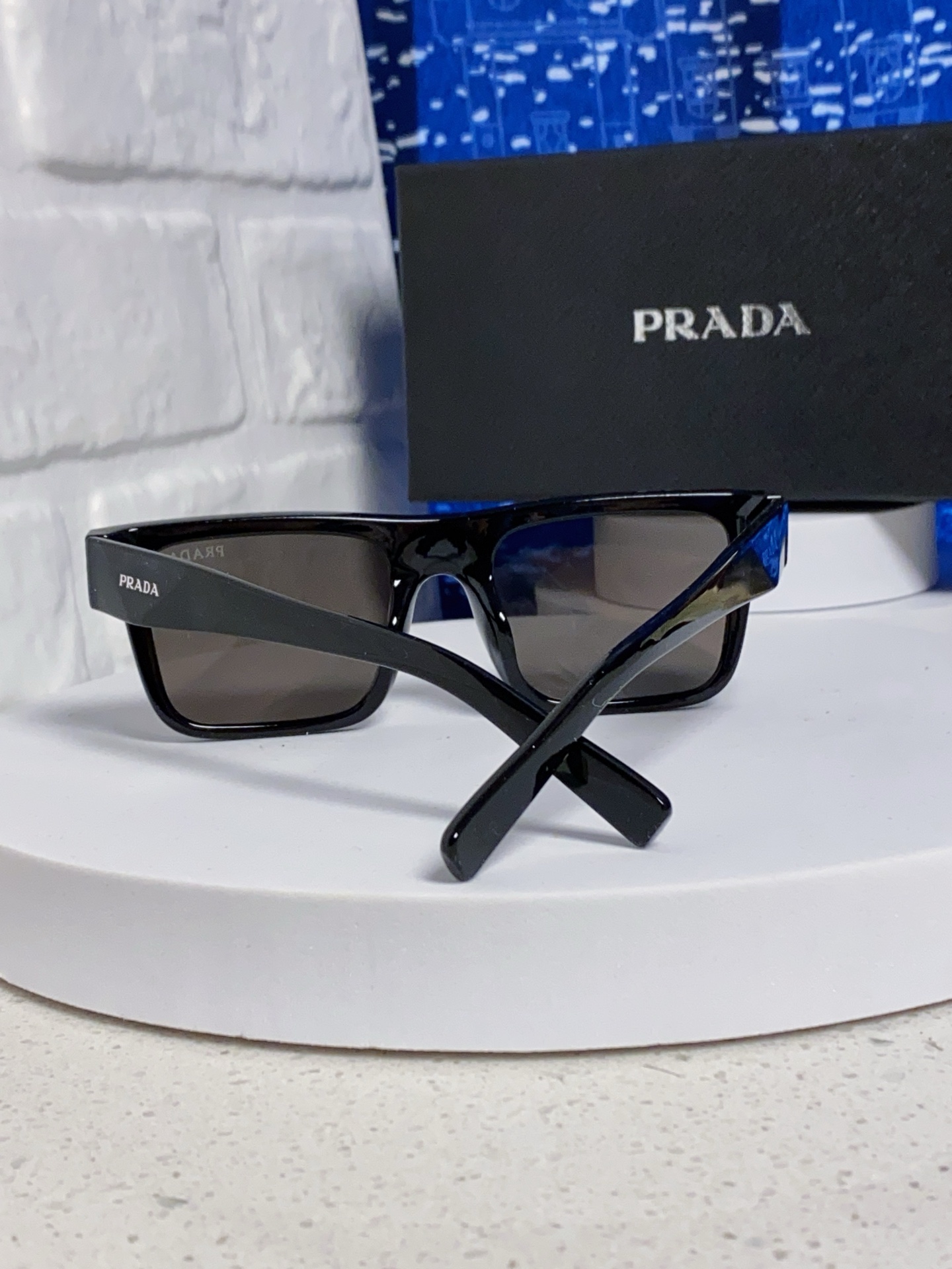 Prada普拉达 2025新款墨镜林志颖同款防紫外线方形驾驶开车防晒 时尚男女方框街拍太阳镜 PR19W