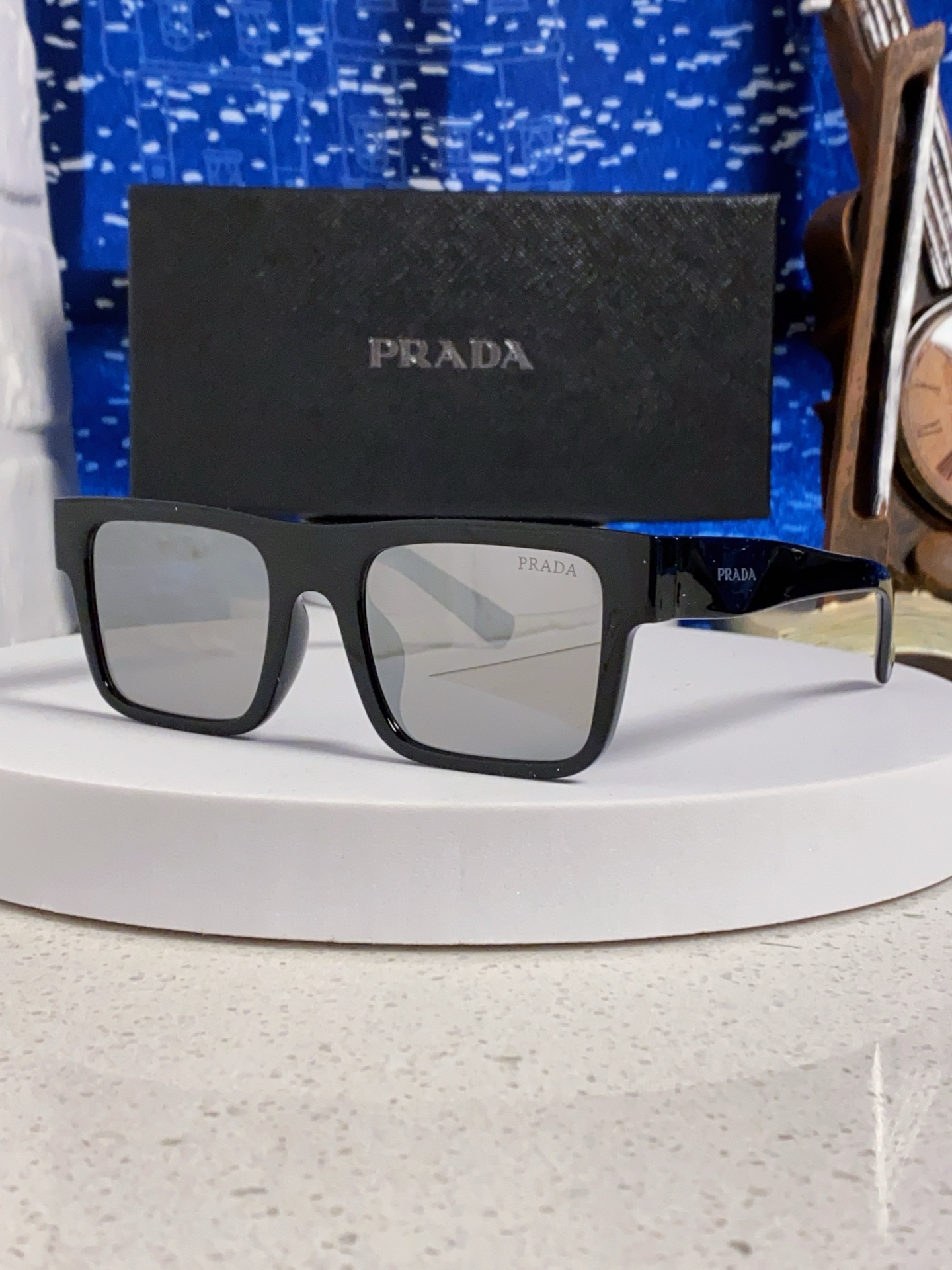 Prada普拉达 2025新款墨镜林志颖同款防紫外线方形驾驶开车防晒 时尚男女方框街拍太阳镜 PR19W