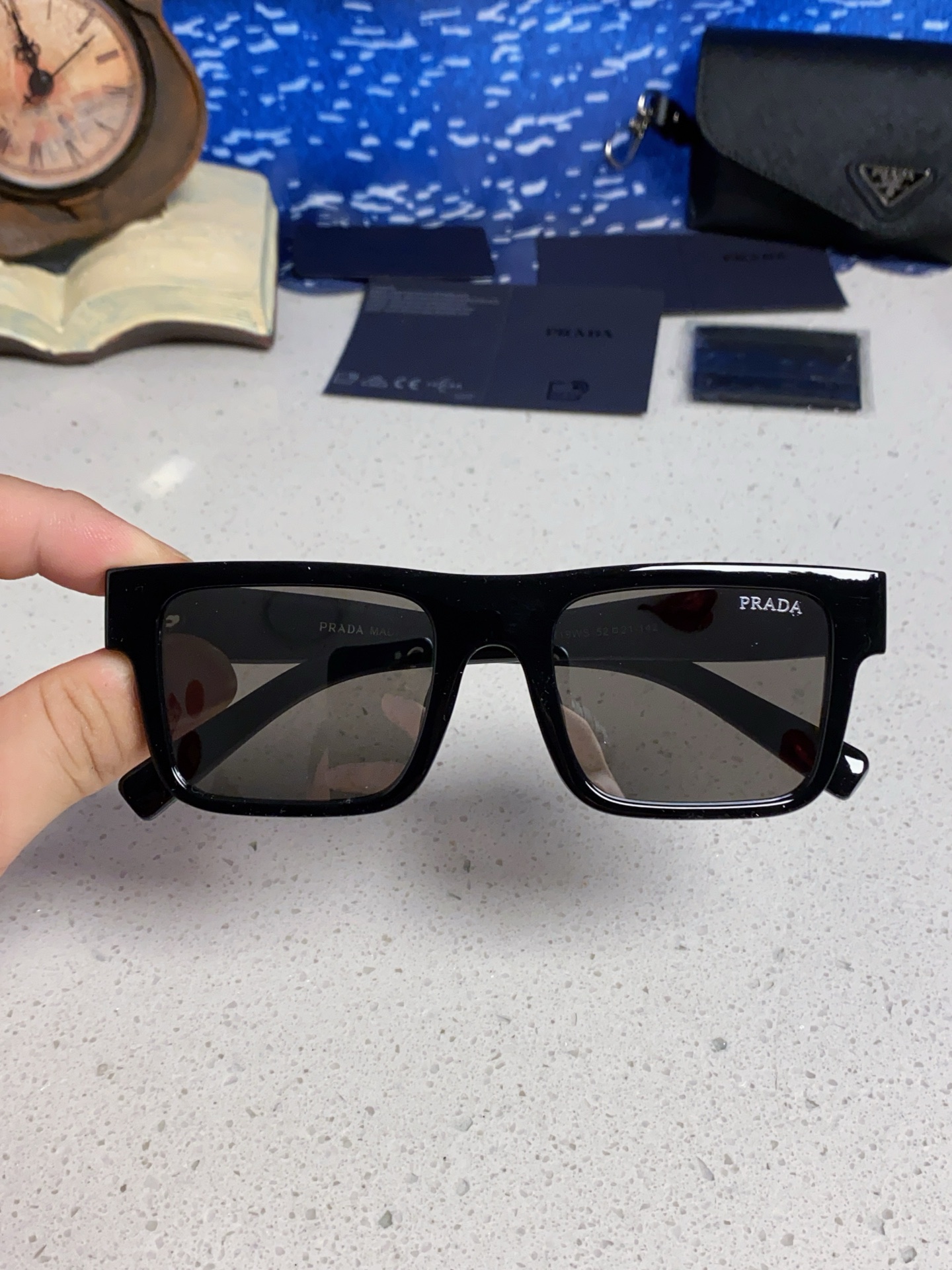 Prada普拉达 2025新款墨镜林志颖同款防紫外线方形驾驶开车防晒 时尚男女方框街拍太阳镜 PR19W