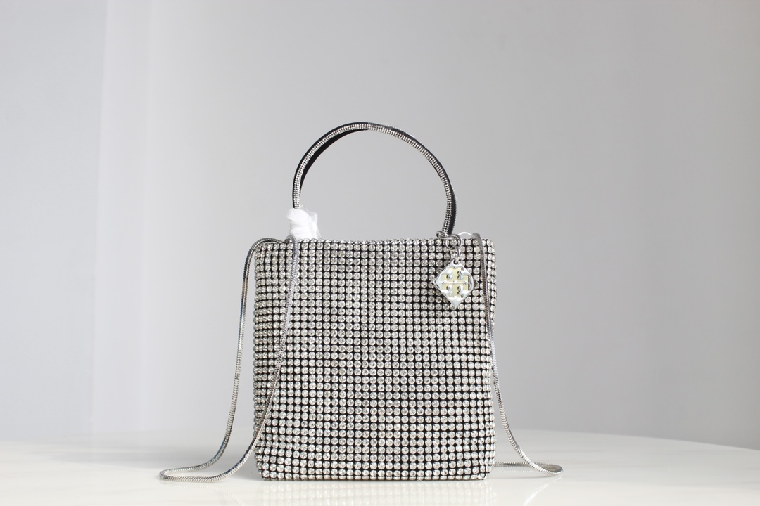 Tory Burch Tory Burch新款满钻迷你单肩托特包 新款上线 闪耀一下 谁会拒绝一只满钻包包 又