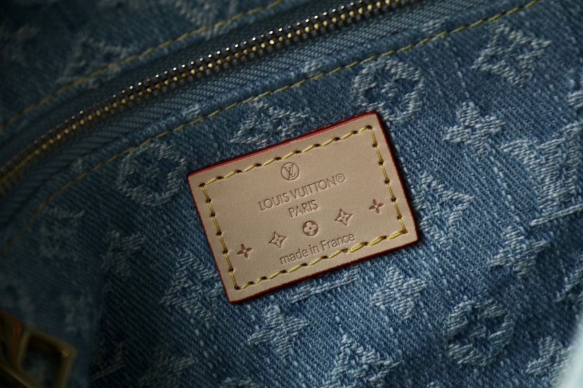 Louis Vuitton M24317牛仔 本款 Pochette