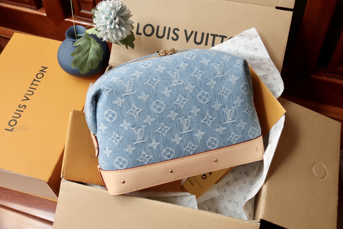 Louis Vuitton M24317牛仔 本款 Pochette