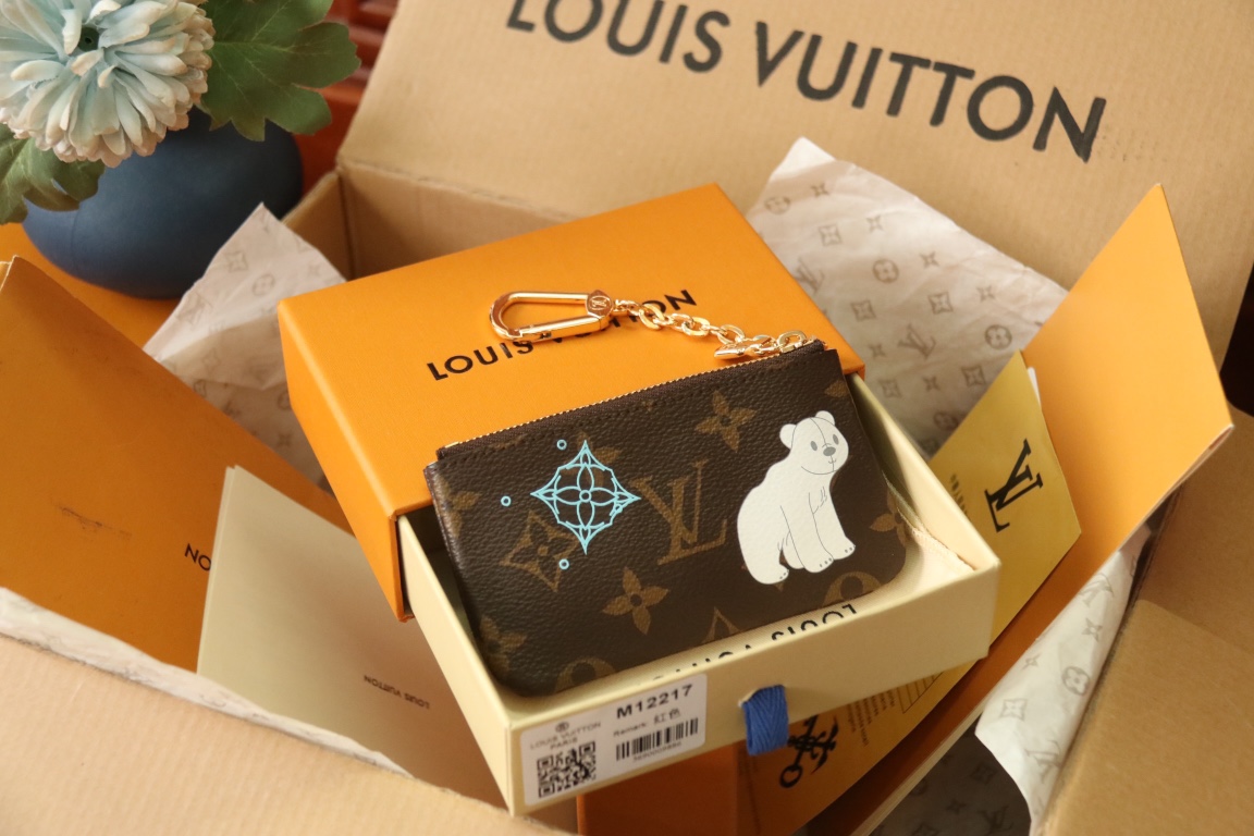 Louis Vuitton M12229零钱包由内至外魅力难挡的钥匙包