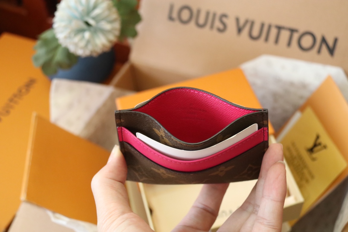 Louis Vuitton PORTE CARTES DOUBLE 卡片夹