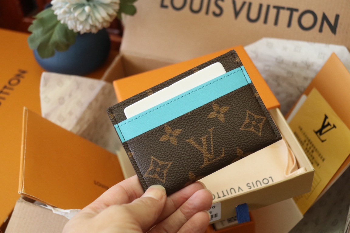 Louis Vuitton PORTE CARTES DOUBLE 卡片夹