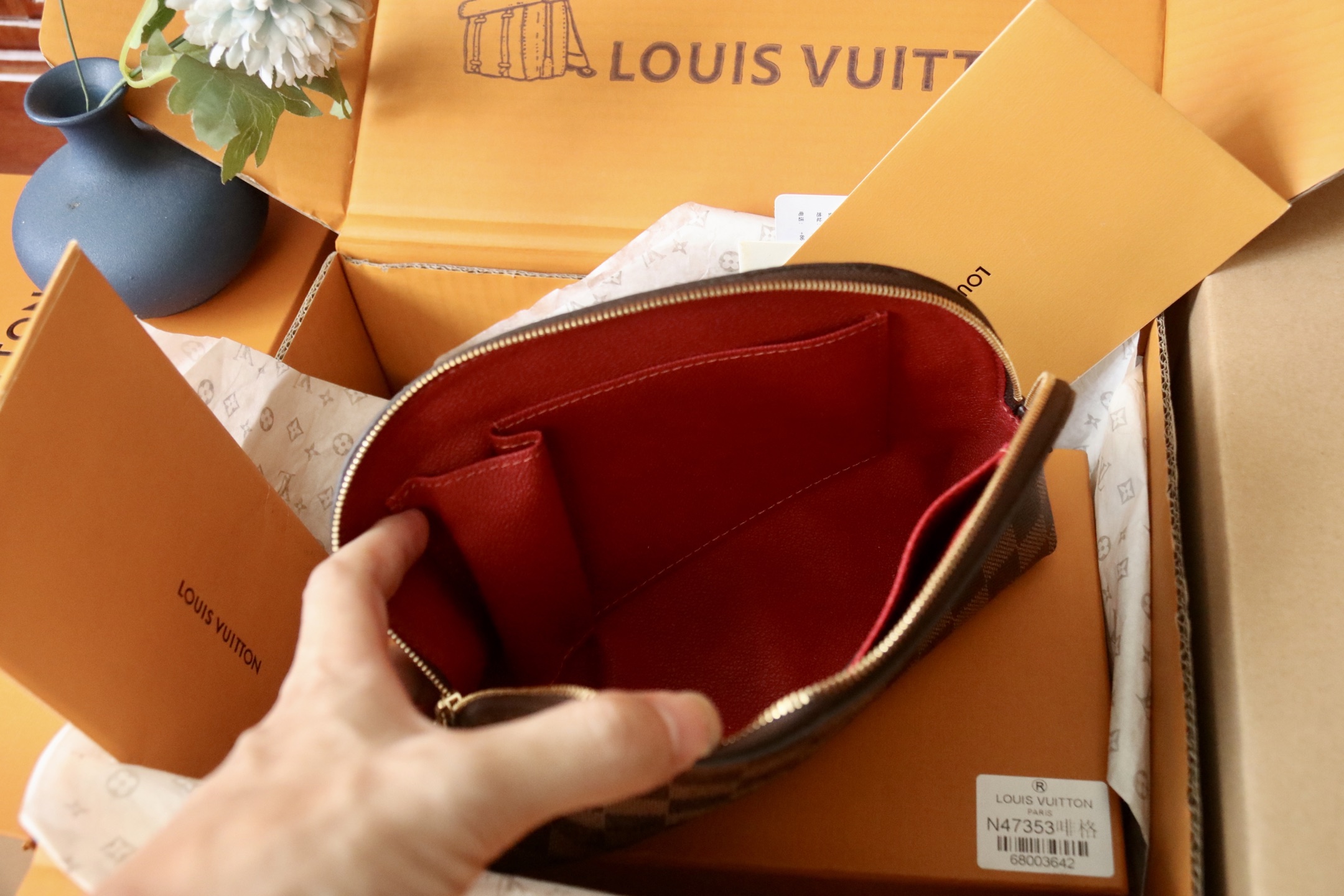 Louis Vuitton Damier Ebene Canvas Nice BB Toiletry Pouch, 24 x 17 x 6 cm 7 i1753339731486 3096 0 5