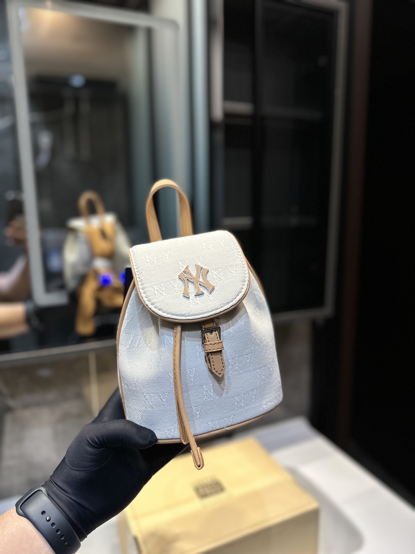 Zenium MLB NY Canvas Double Shoulder Packs for Yankees Fans, Old Flower Bag in Size 17, 20 cm. - 图片 1