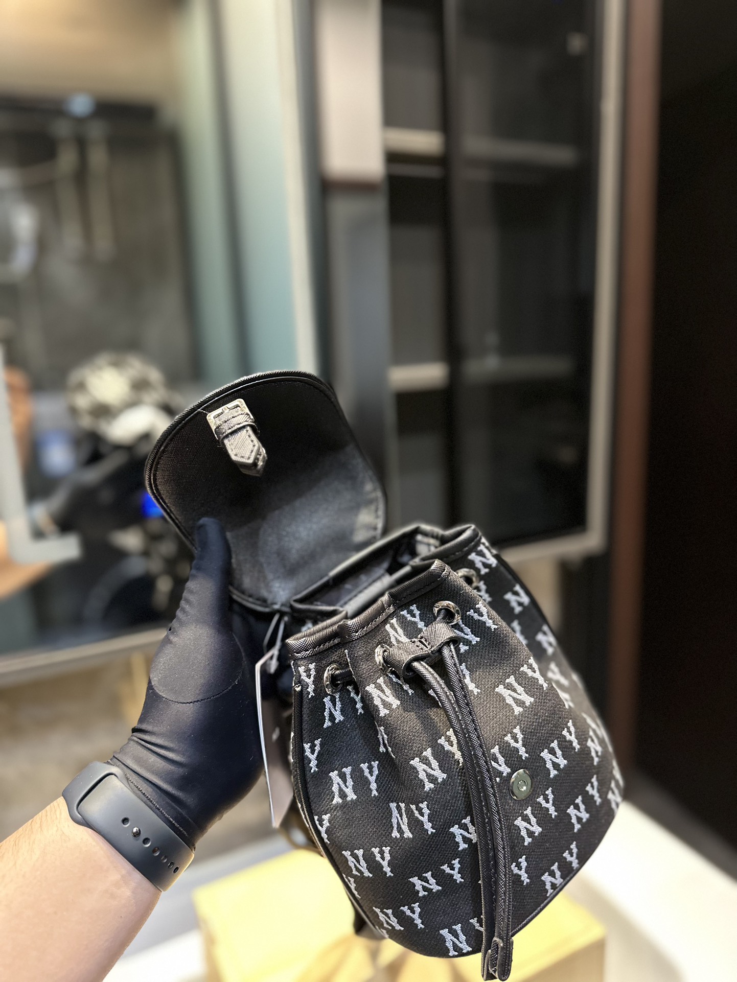 Zenium MLB NY Canvas Double Shoulder Packs for Yankees Fans, Old Flower Bag in Size 17, 20 cm. - 图片 8