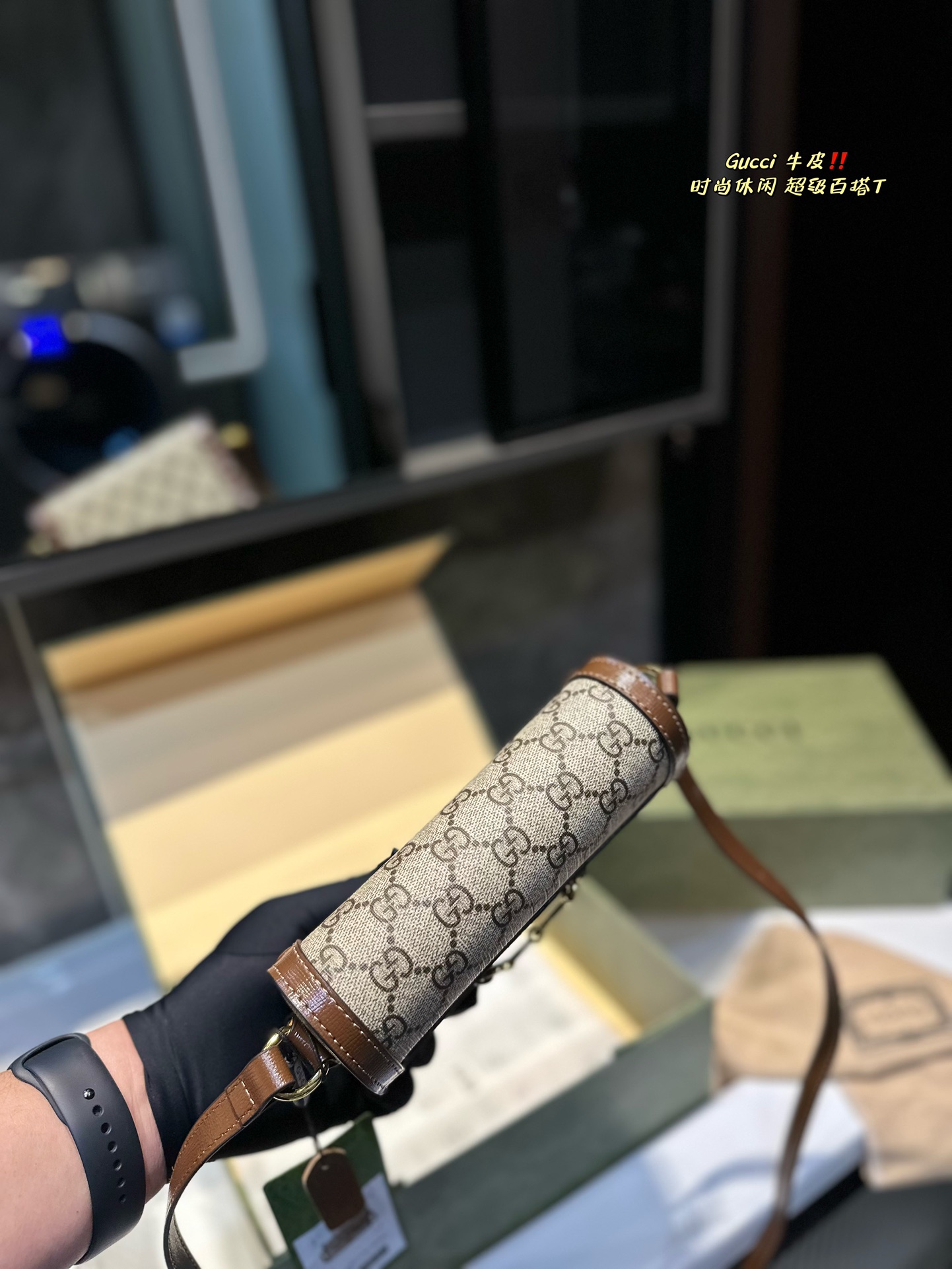 Gucci’s Impressive 1955 Mini Phone Bag – Perfect for Style and Price - 图片 3