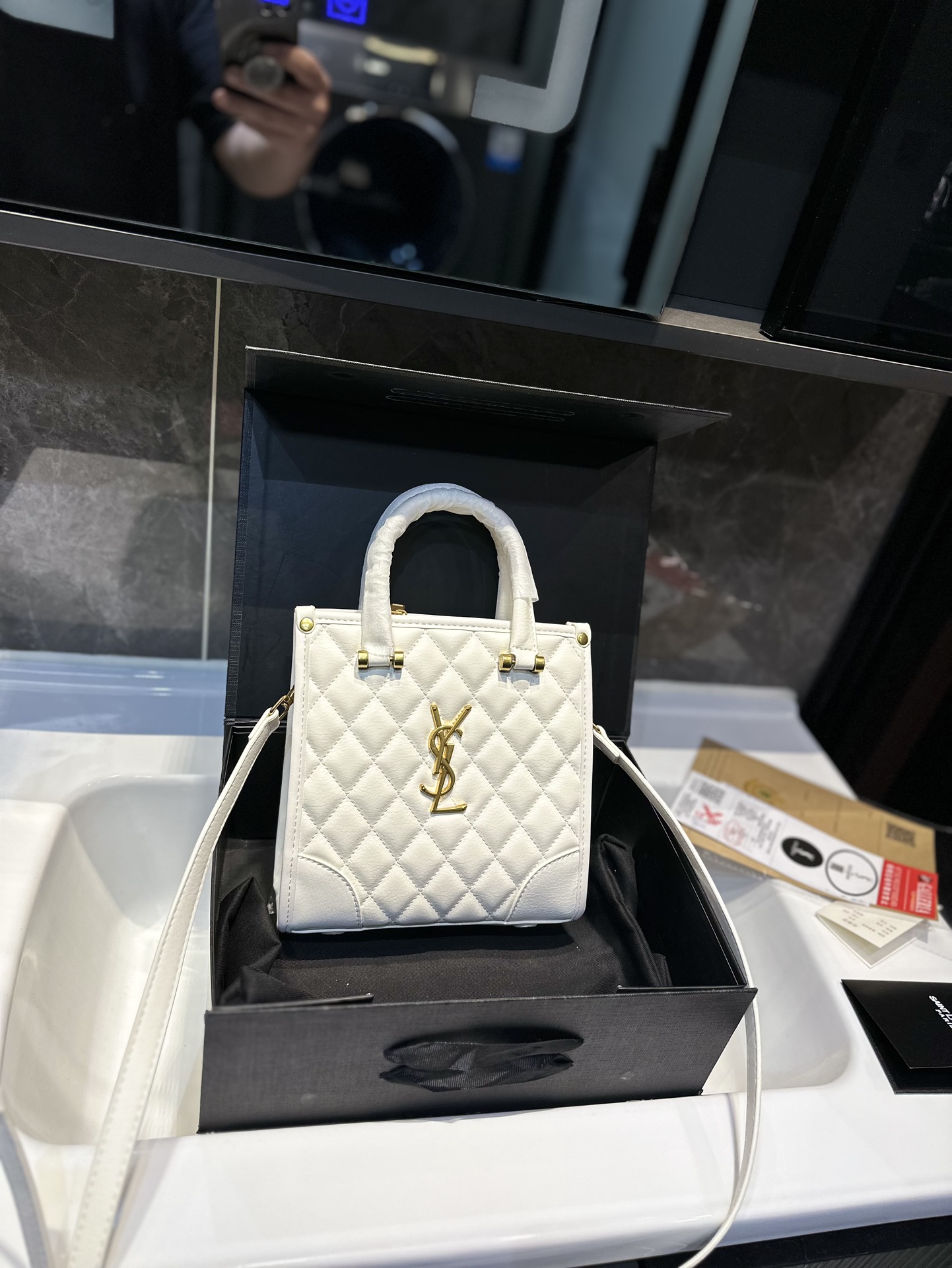 Yves Saint Laurent Handbags Crossbody & Shoulder Bags