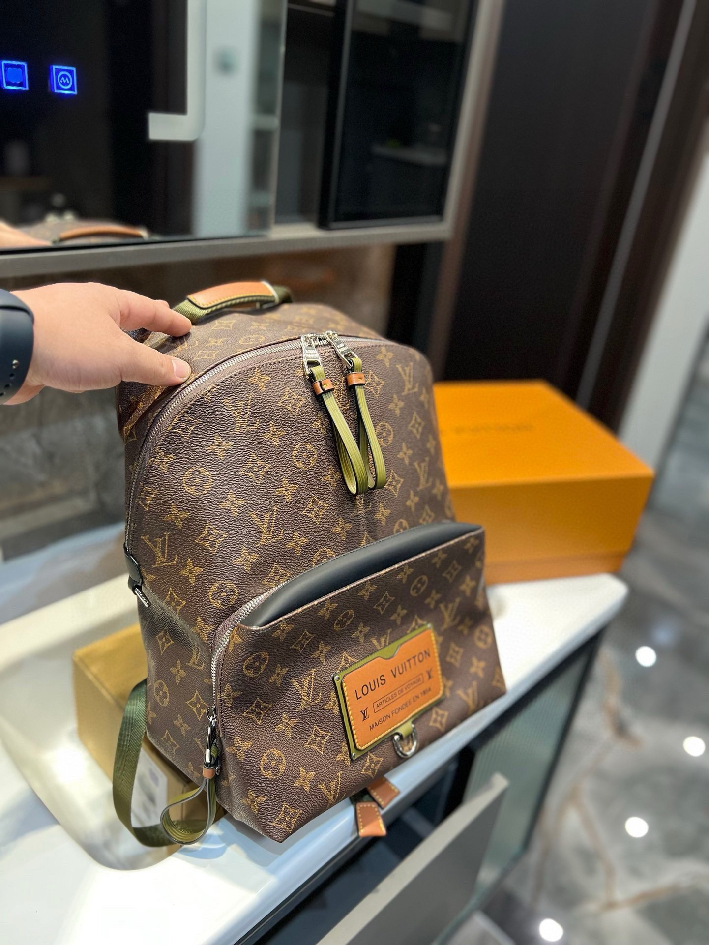 Louis Vuitton Magasin
 sacs Sac À Dos Acheter vendre
 Peu importe