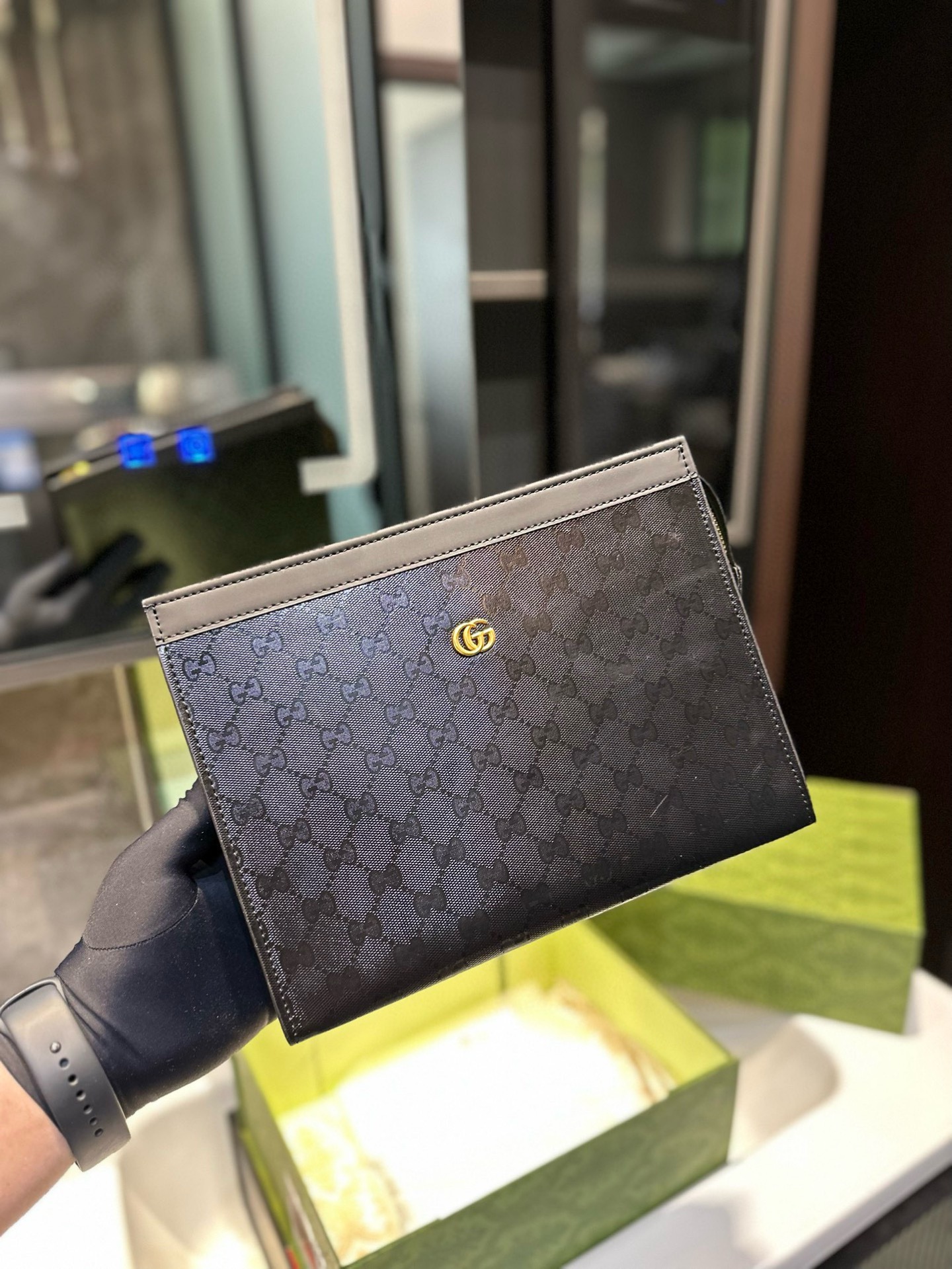 ❤️p90 (confezione da regalo) ❤️Gucci non pentirà mai della serie !!!!!!!!!!! Le borse presbiteriane, la principessa Diana lo ha usato. Per questo giorno, è ancora molto buono. Questa borsa ha una capacità molto grande e i bambini possono sostanzialmente mettere tutto ciò che vogliono usare e di solito possono usarla come frizione. C. Per quanto riguarda i bambini che stanno appena iniziando ad acquistare borse, la borsa da toilette è una frizione di Presbyopia molto perfetta. Dopo aver acquistato un sacco di sacchetti, puoi anche usarlo come borsa da gabine