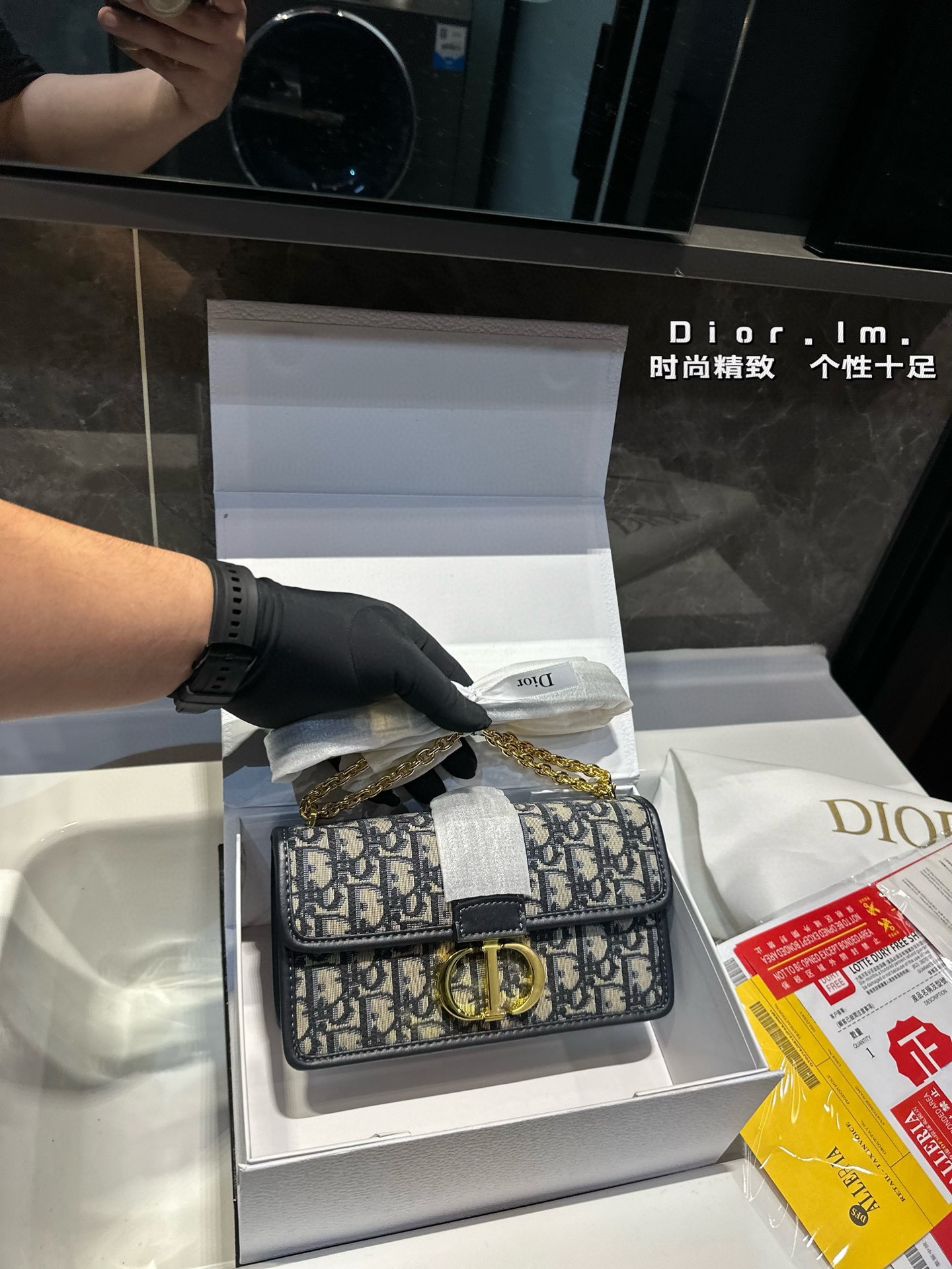 ❤️P135 (confezione da regalo) ❤️Dior Montaigne Color Matching è così cool Dior New Montaigne 30 Handbag Cowhide in pelle di cuoio Flip + Hardware Silver Hardware SIGNORE 21*12