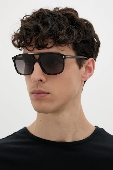 ￼✔️￼𝐓𝐎𝐌 𝐅𝐎𝐑𝐃  Tom Ford MOD：FT1338（BRIANNA） SIZE：58口17-140