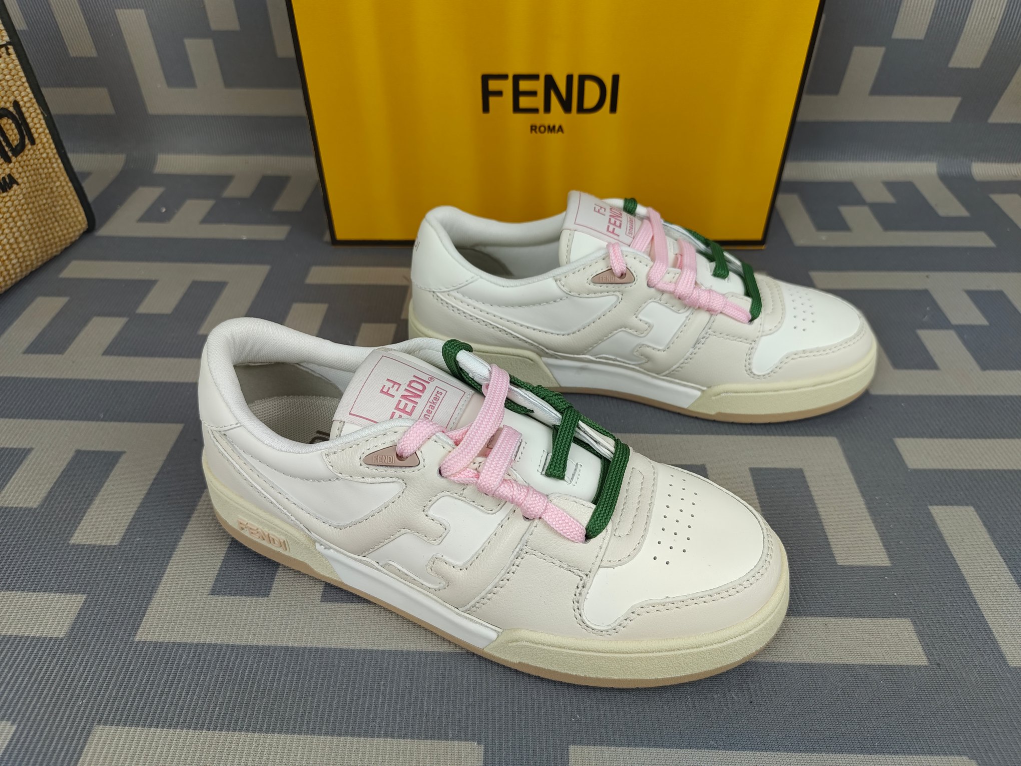 Fendi Style Leather Men's Shoes style reference detail image 3 from source 781873