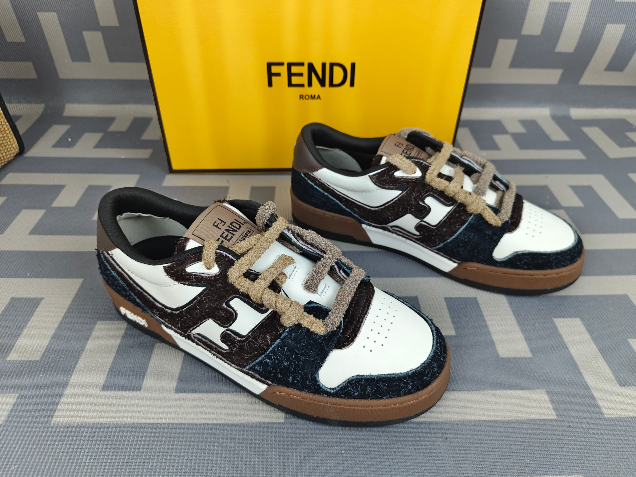 Fendi Style Leather Men's Shoes Lookbook Reference image 2