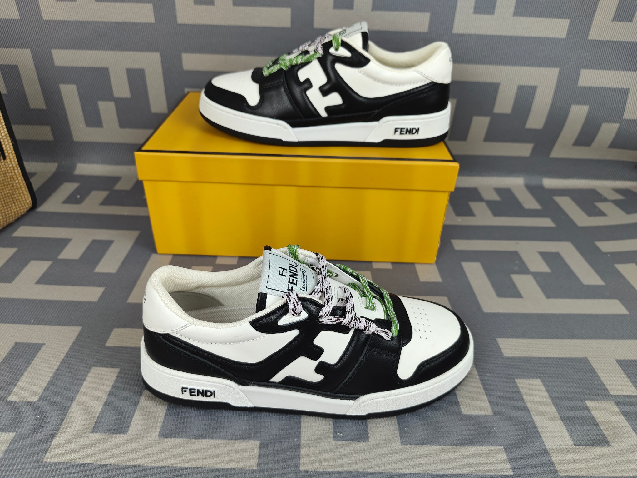 Fendi Style Leather Men's Shoes style reference detail image 3 from source 781874