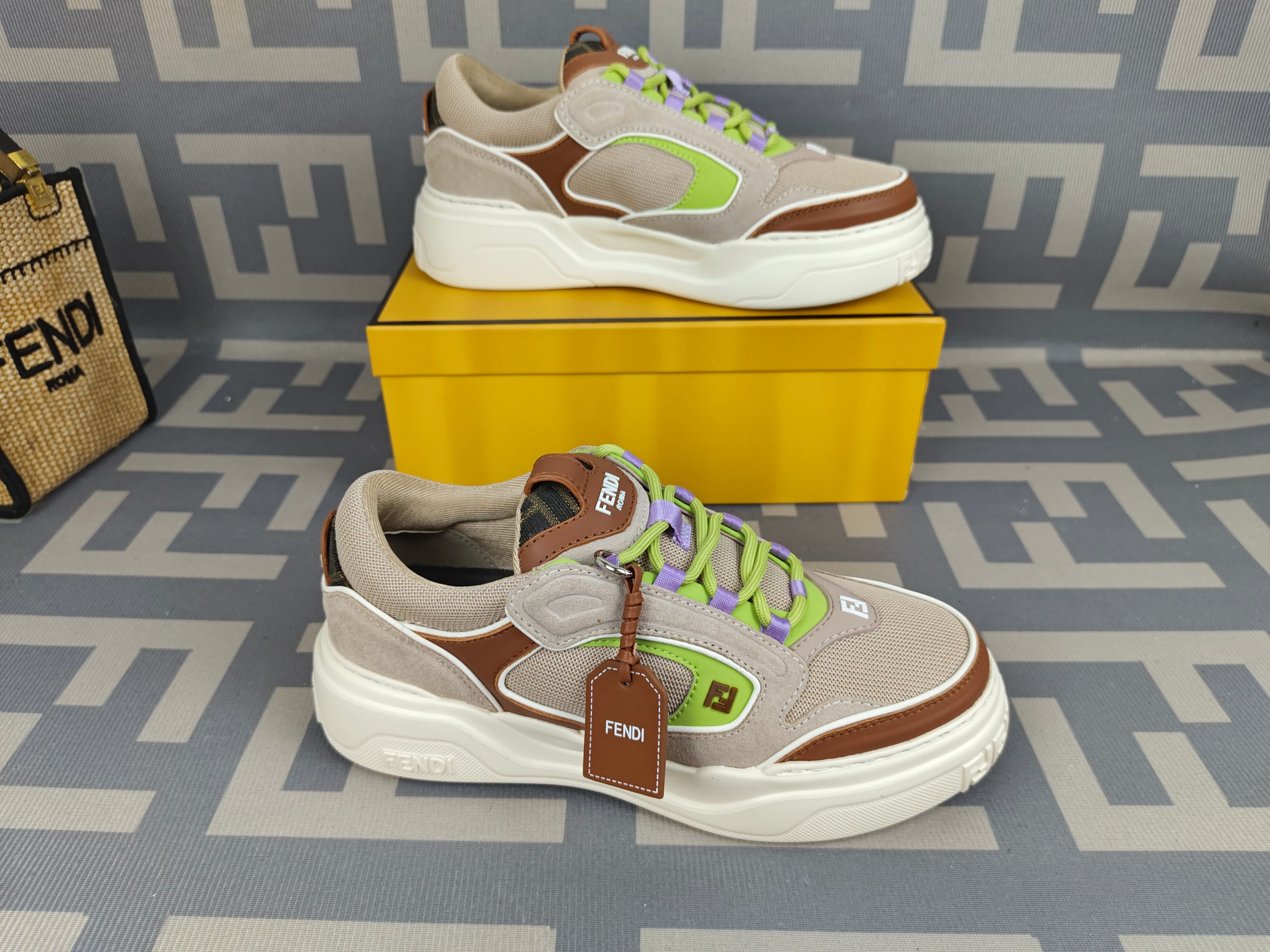 Fendi Style Leather Men's Shoes style reference detail image 4 from source 781876