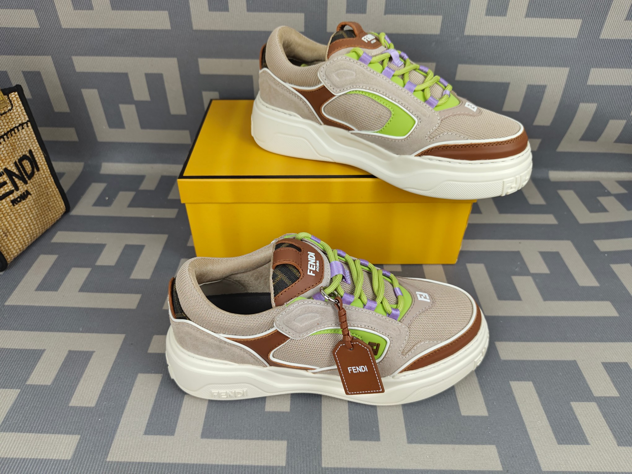 Fendi Style Leather Men's Shoes style reference detail image 9 from source 781876