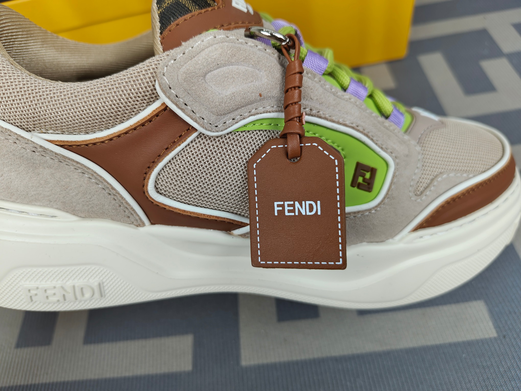 Fendi Style Leather Men's Shoes style reference detail image 6 from source 781876