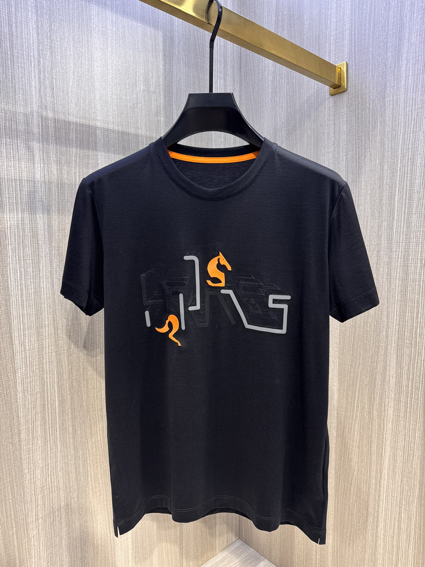 High-End 3D Geometric T-Shirts 2025: Quality Embroidery, Premium Fabrics, Various Colors & Sizes - 图片 4