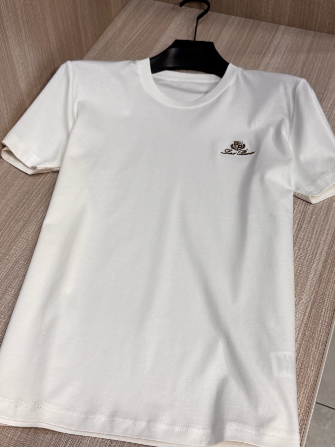P318: LP Family 2025 Collection – High-Quality Cotton Apparel with Classic Designs - 图片 4