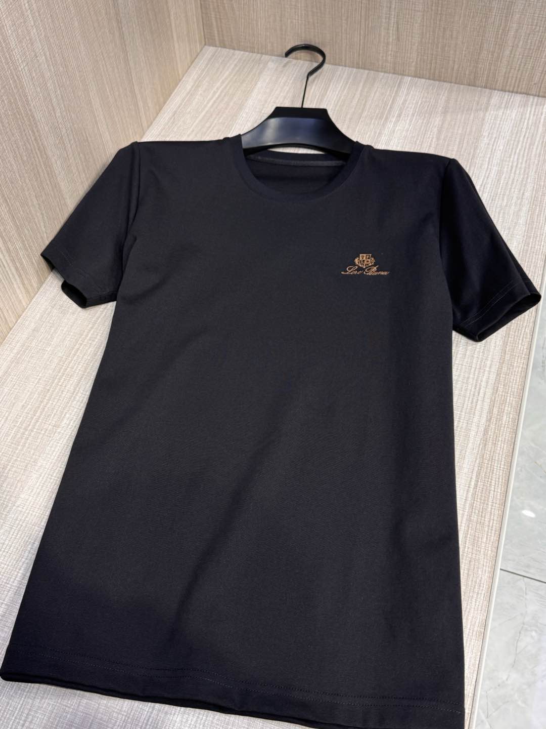 P318: LP Family 2025 Collection – High-Quality Cotton Apparel with Classic Designs - 图片 5